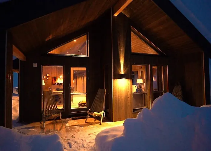 Semesterbostad Unique With Fantastic View, Sauna, & Ev Outlet