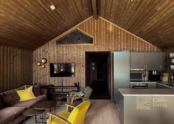 Unique With Fantastic View, Sauna, & Ev Outlet * Svingvoll