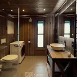 Unique With Fantastic View, Sauna, & Ev Outlet